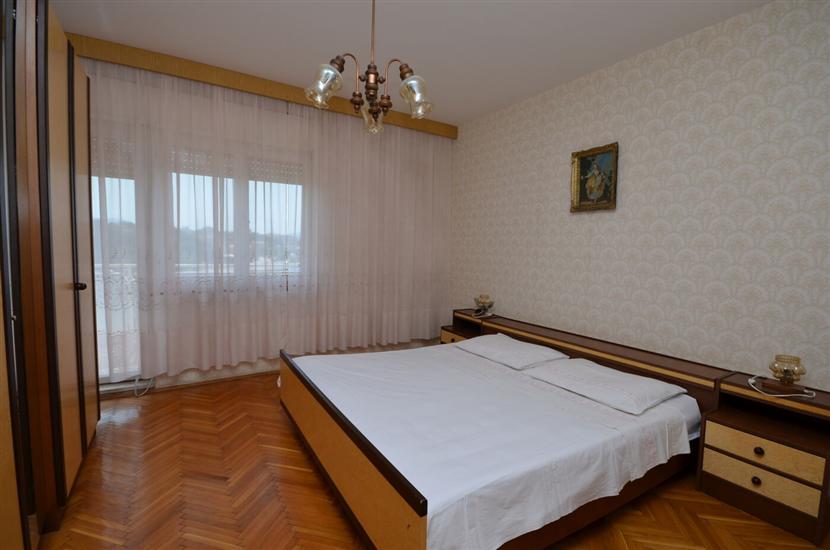 Apartment A1, for 8 persons