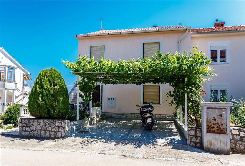 Apartments and Room Ivanka Petar