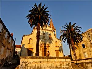 Korcula-town-croatian-cruise