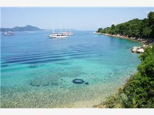 Kolocep-cruise-Croatia