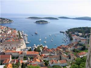 Hvar-Croatia-cruise