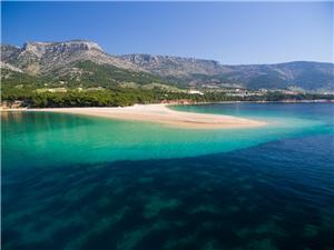 Bol-on-the-island-of-Brac-Golden-Horn-Beach