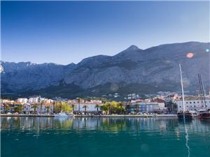 Makarska-Croatia-cruise