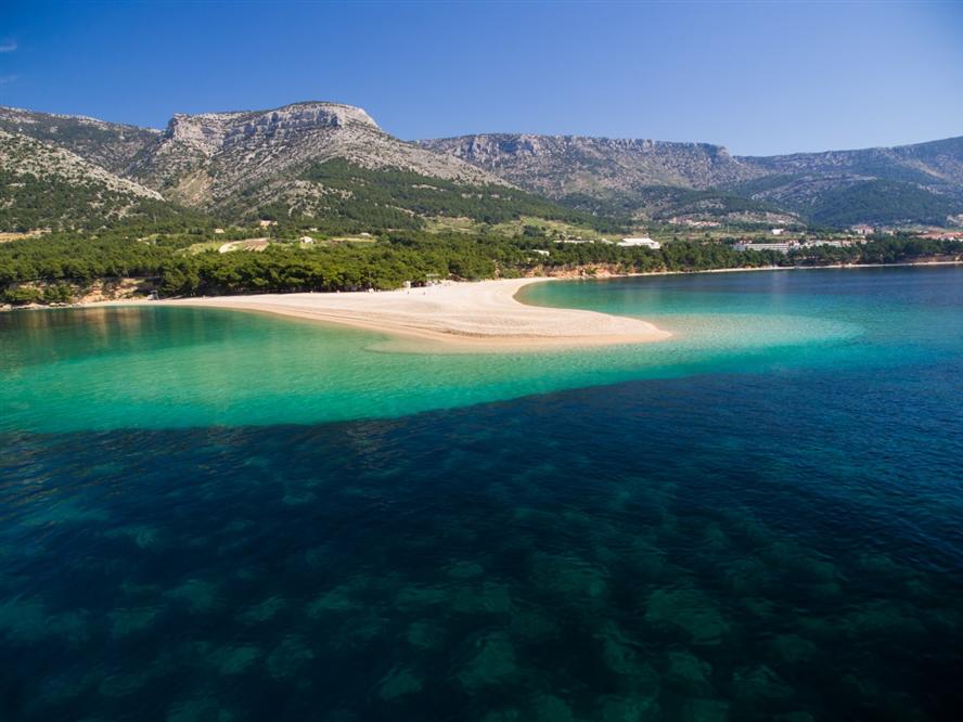 Bol-Adriatic-gulet-cruise-Golden-Horn-Beach