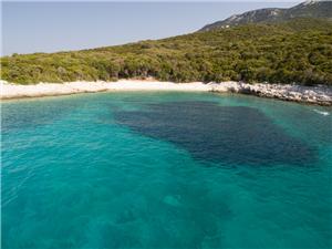 Secluded-cove-Adriatic