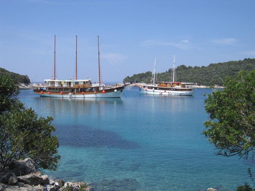 Ships-Croatia-cruise