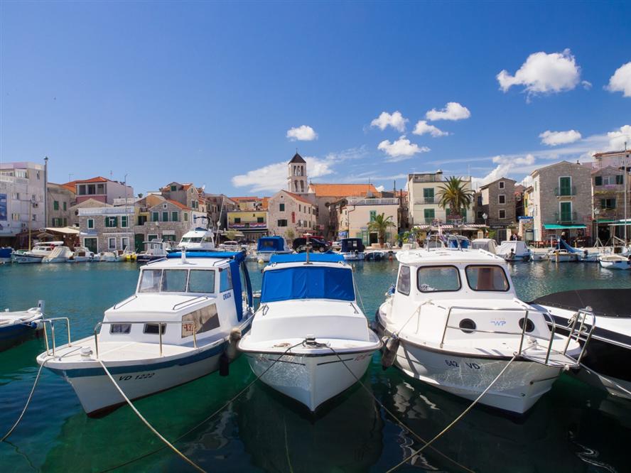 Vodice-boats-Croatia