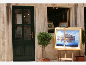 Korcula-street-Croatia