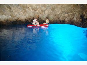 Blue-cave-Bisevo