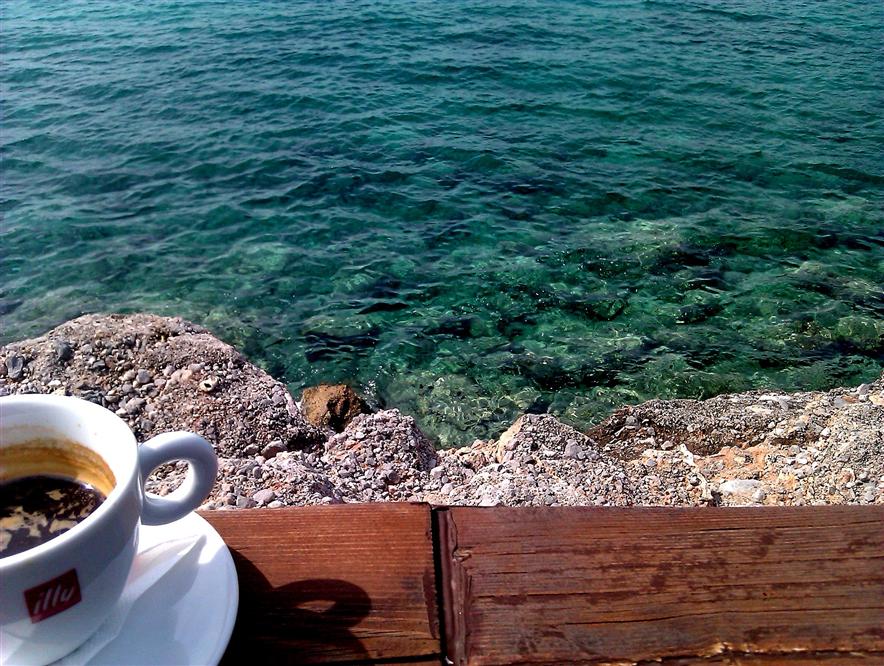 Coffee-by-the-sea