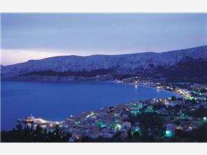 Baska-at-night