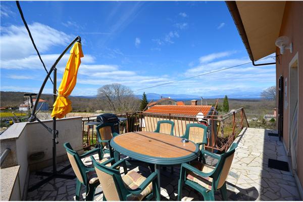 Apartment A1, for 5 persons