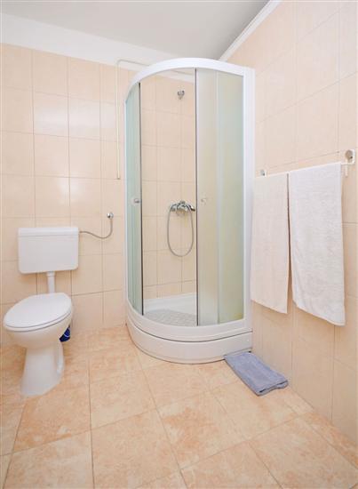 Apartment A1, for 5 persons