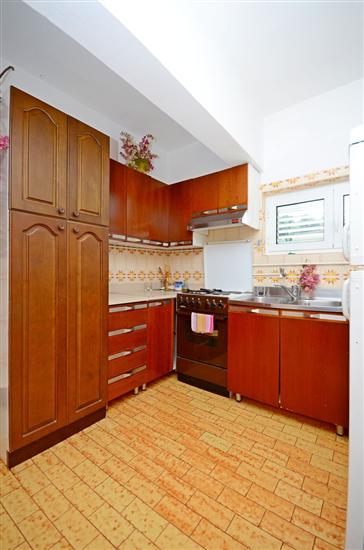 Apartment A2, for 5 persons