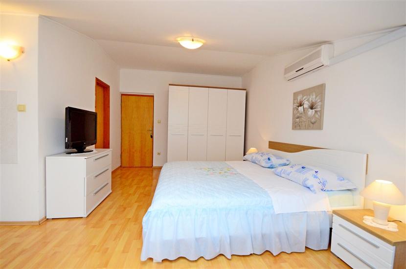 Apartment A1, for 2 persons
