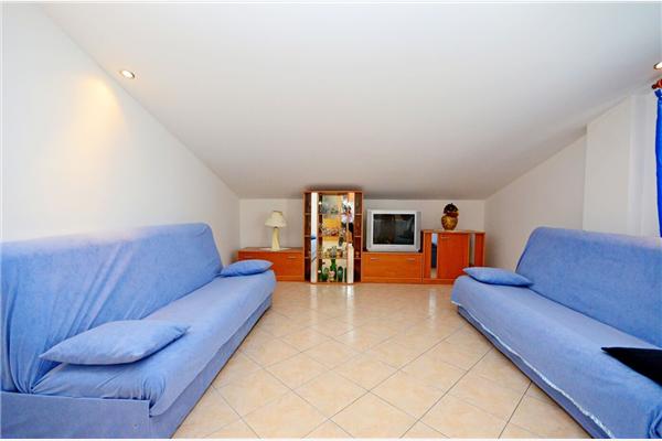 Apartment A2, for 4 persons