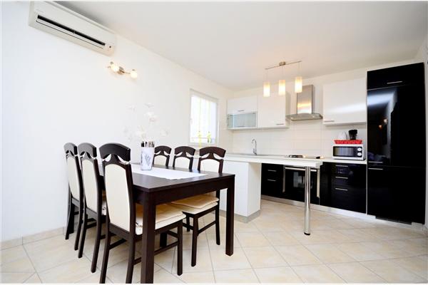 Apartment A1, for 4 persons