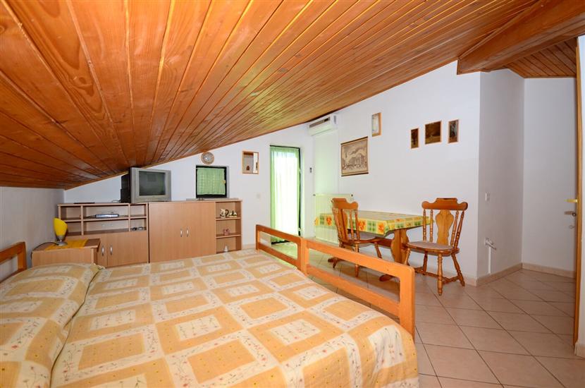 Apartment A1, for 2 persons