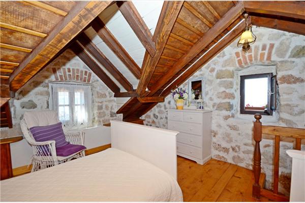 House K1, for 5 persons