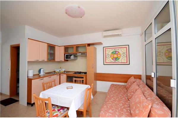 Apartment A3, for 5 persons