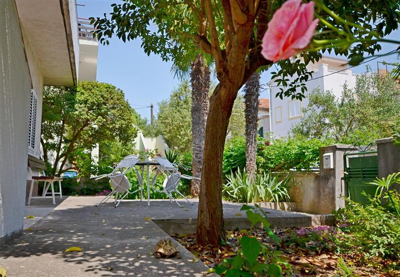 Apartments Miroslava