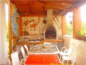 Apartment Kvarners islands,BookRajkaFrom 70 €