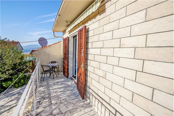 Apartment A1, for 6 persons