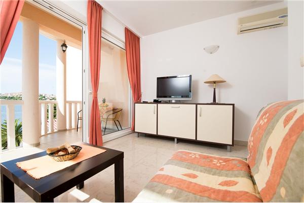 Apartment A2, for 4 persons
