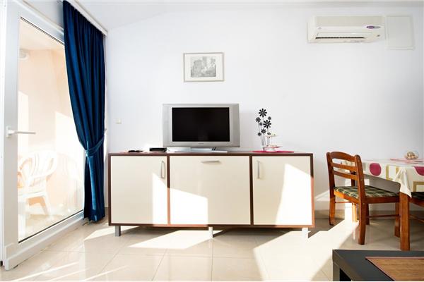 Apartment A4, for 4 persons