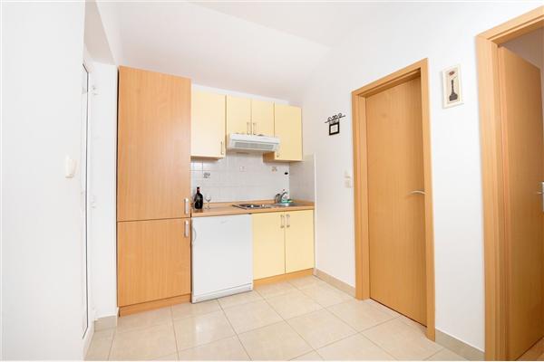 Apartment A4, for 4 persons