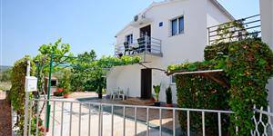 Apartman - Rogoznica