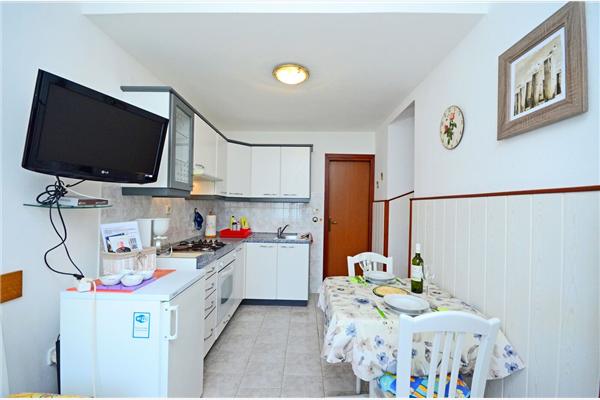 Apartment A1, for 3 persons