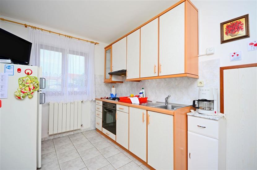 Apartment A2, for 5 persons