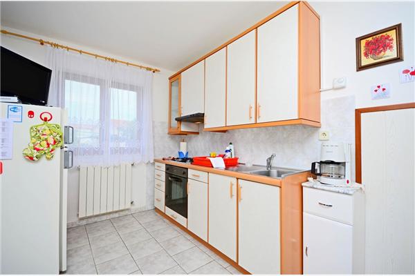 Apartment A2, for 5 persons