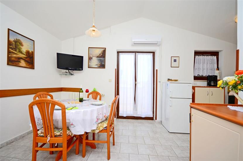 Apartment A3, for 4 persons