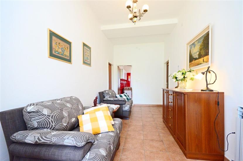 Apartment A4, for 3 persons