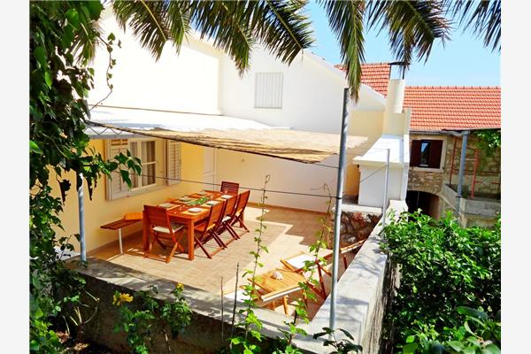 House K1, for 9 persons