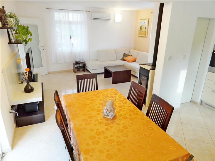 House K1, for 9 persons