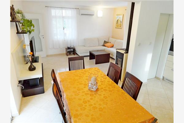 House K1, for 9 persons