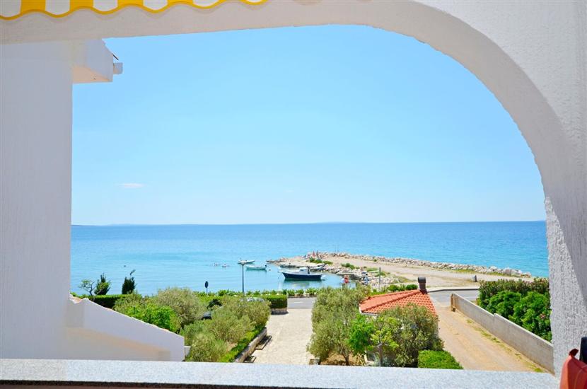 Apartment A1, for 5 persons