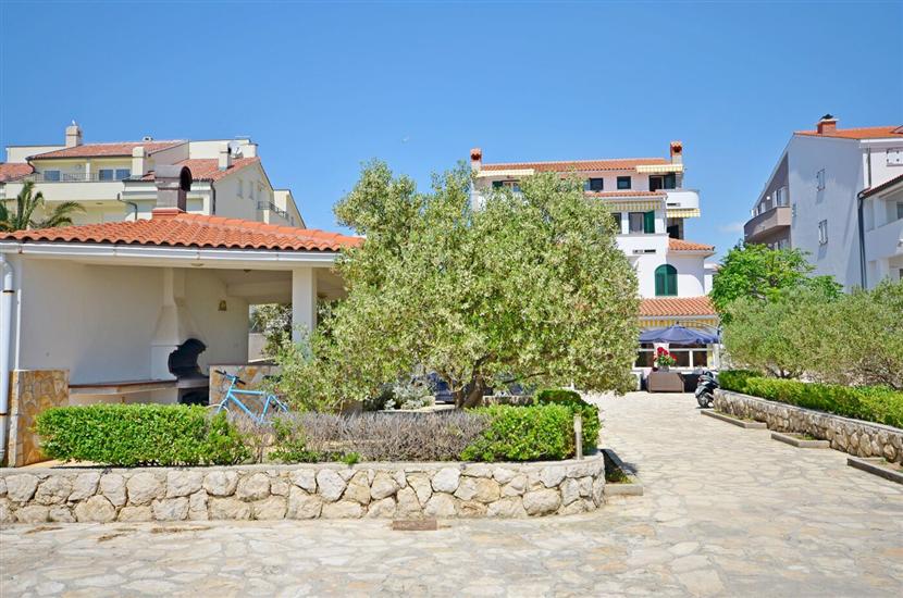 Apartments Daniela Della