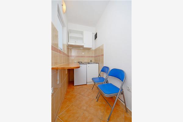 Apartment A7, for 2 persons