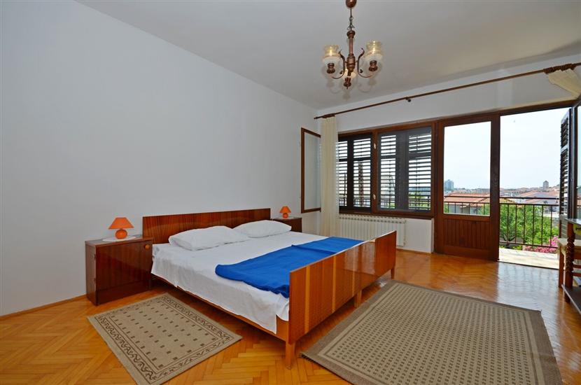 Apartment A1, for 6 persons