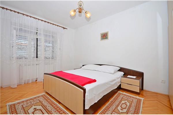 Apartment A1, for 6 persons