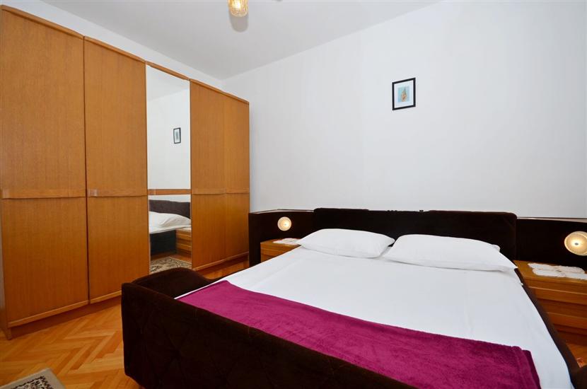 Apartment A1, for 6 persons