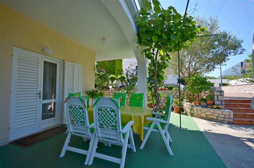 Apartments and Rooms Nada