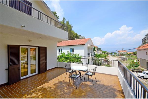 Apartment A2, for 3 persons