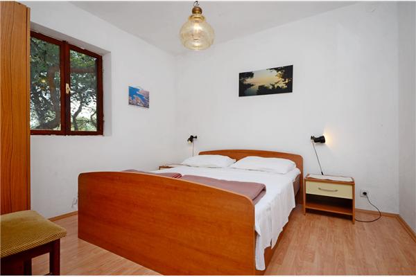 Apartment A2, for 5 persons