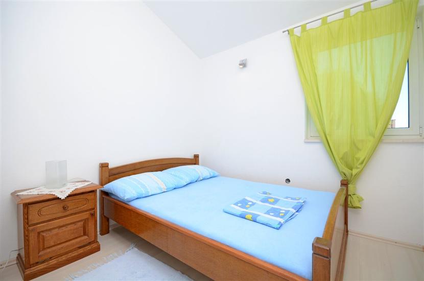 Apartment A2, for 5 persons