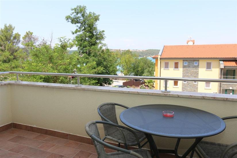 Apartment A1, for 5 persons